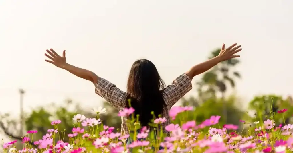 Spring Bucket List 2025: 60 Ideas for a Mindful Season