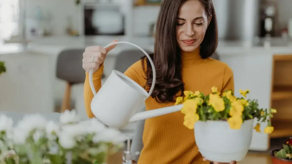 Hobbies for Women: 25 Fun, Creative & Relaxing Ideas